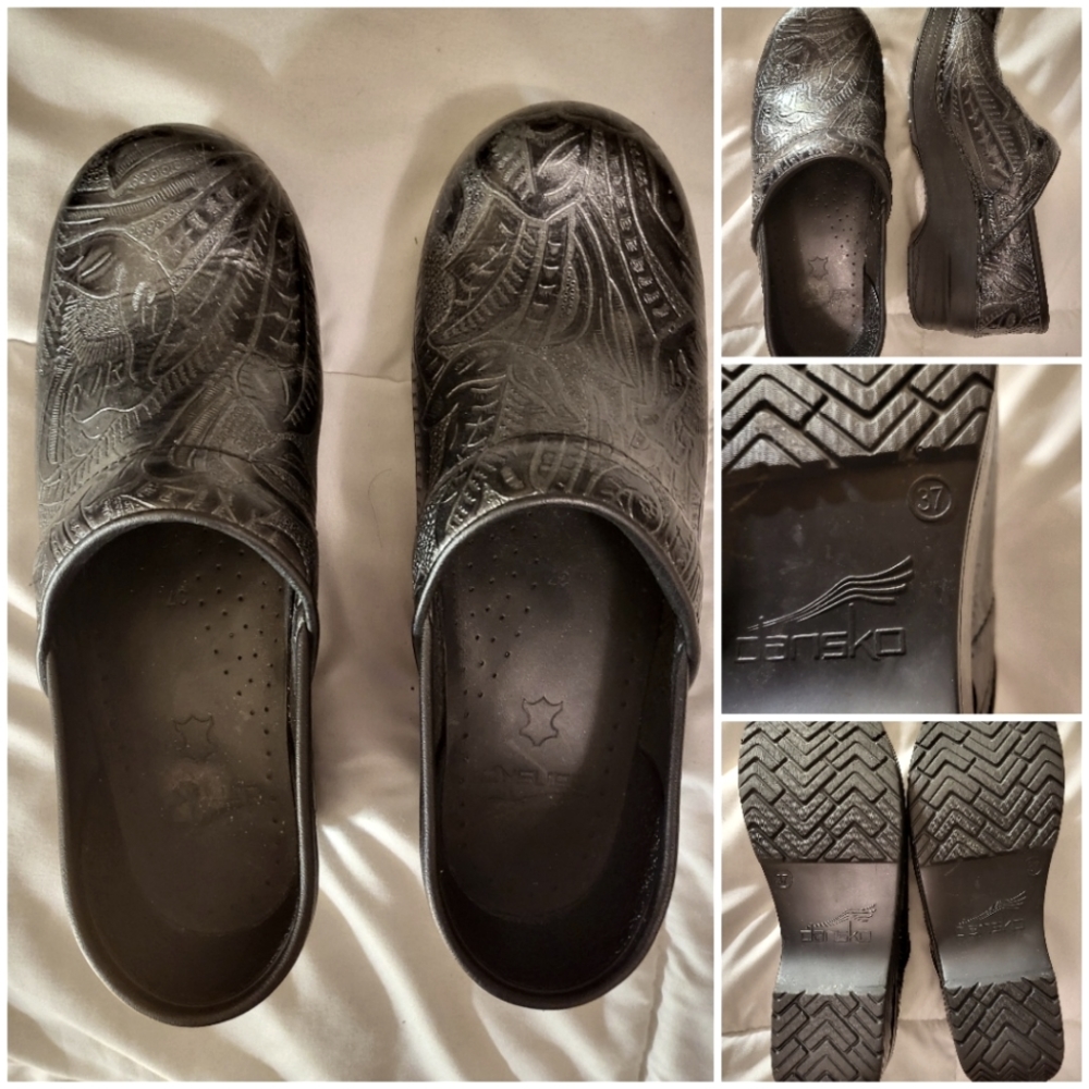 Womens size 37 Dansko clogs